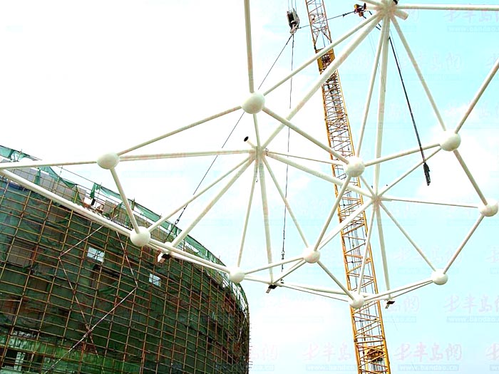 福安体育馆网架安装